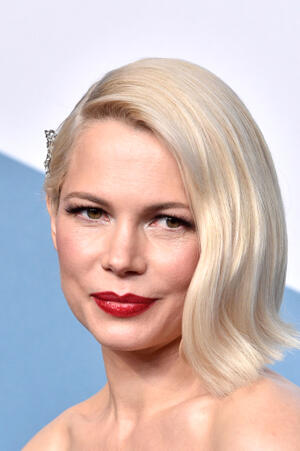 Michelle Williams Biography | Fandango